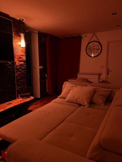Appartement Convivial Pour Sejourner Le Kremlin-Bicêtre Buitenkant foto