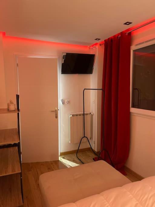 Appartement Convivial Pour Sejourner Le Kremlin-Bicêtre Buitenkant foto